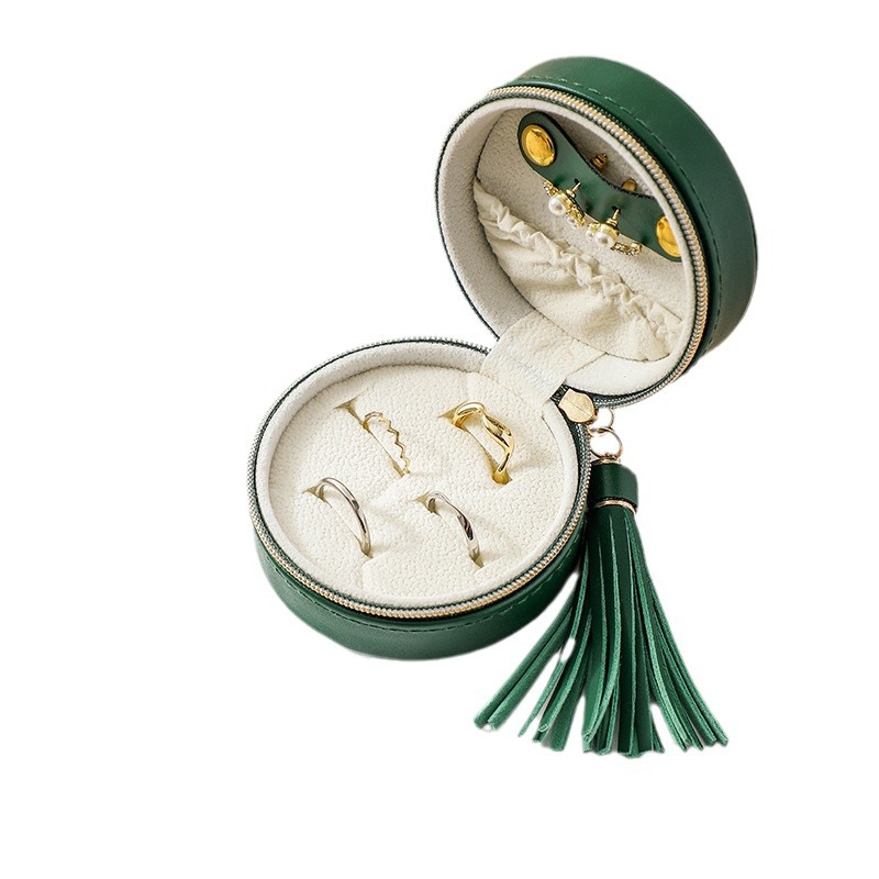 https://fulmo-img-server.com/jewelcoll/0b1a1f25-ae60-4791-90b1-d1ac49192e95.jpg