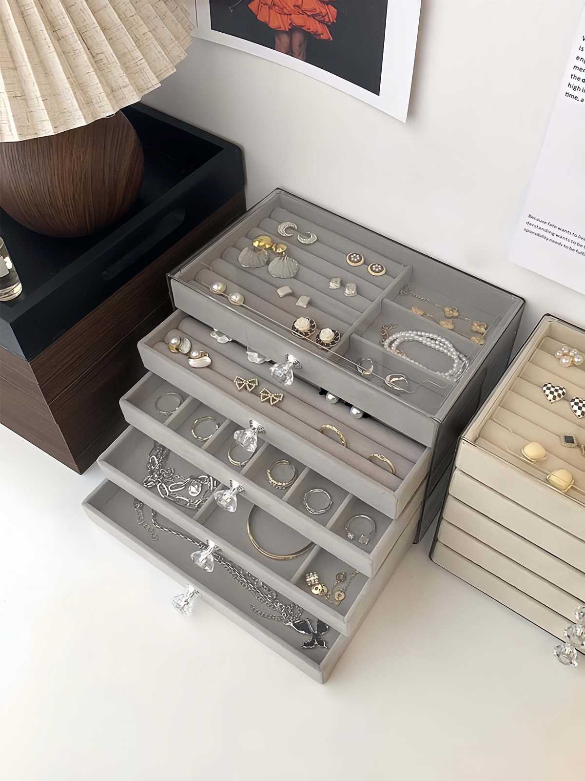 あなたの大切なピアスを優しく包む 上質なジュエリーボックス5選