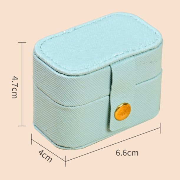 ジュエリーボックス 上質なレザー製コンパクトジュエリーボックス