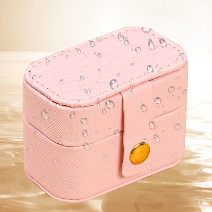 ジュエリーボックス 上質なレザー製コンパクトジュエリーボックス