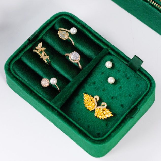 ジュエリーボックス アンティーク調高級ベルベット素材携帯用多機能宝石収納ケース