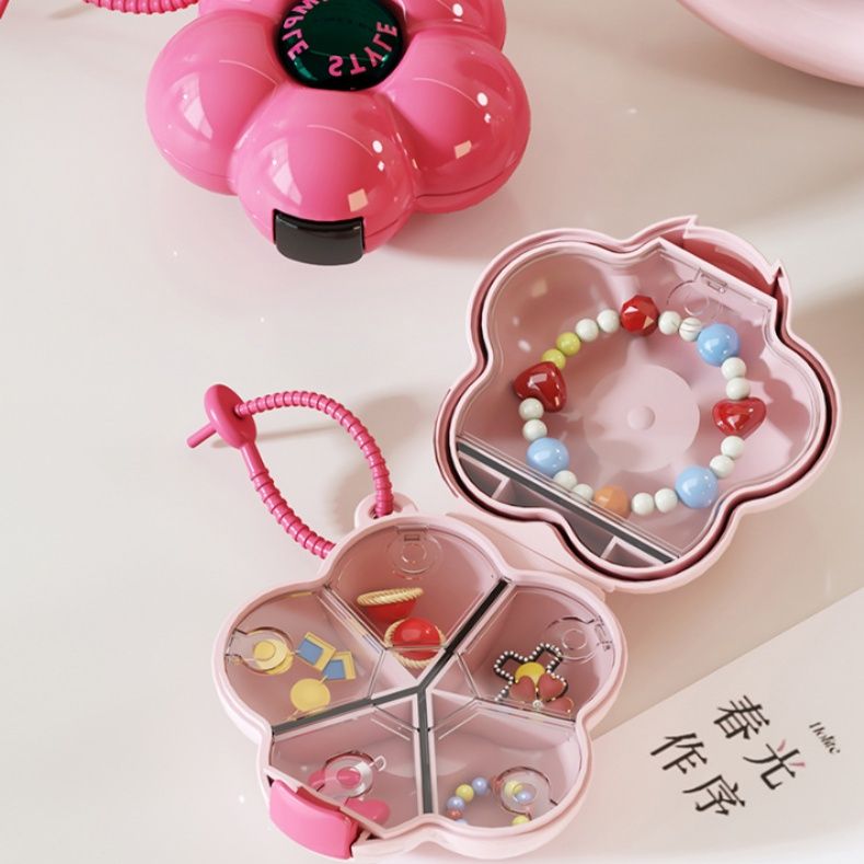 ジュエリーボックス 花型スマイル持ち運び可能　アクリル製