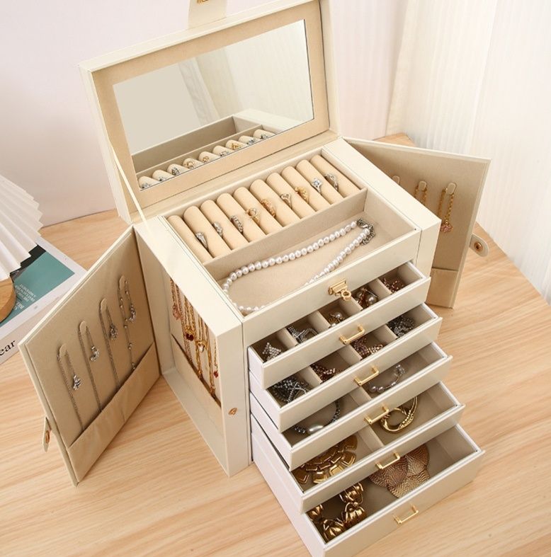 https://fulmo-img-server.com/jewelcoll/1783558018084_p3l23k1a_0n5b9tdl.jpeg