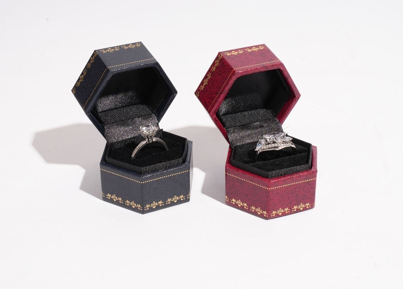 https://fulmo-img-server.com/jewelcoll/1785470649633_jehf972f_c9hdvleh.jpeg