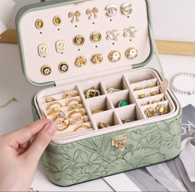 https://fulmo-img-server.com/jewelcoll/1791432089593_8x6dp6cb_m604b0zx.jpeg