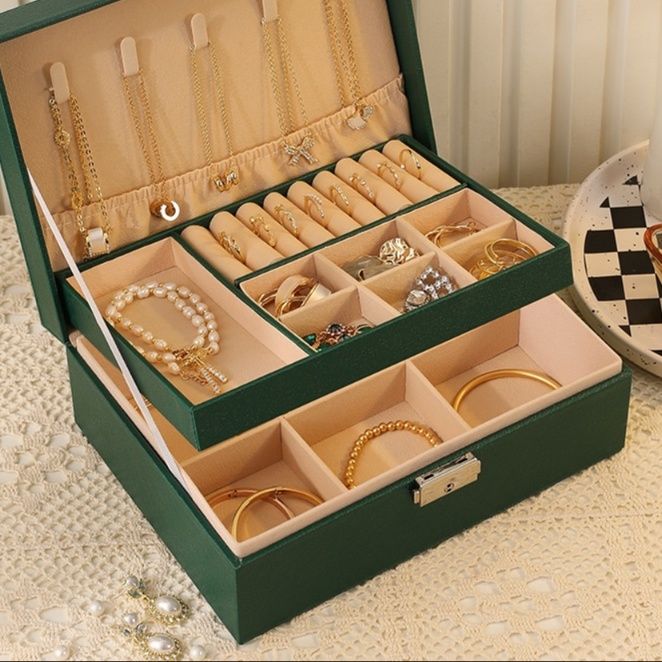 https://fulmo-img-server.com/jewelcoll/1791432357595_k4yglvmq_t7xg3335.jpeg