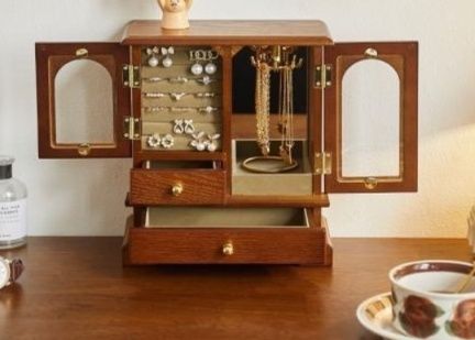https://fulmo-img-server.com/jewelcoll/1791435547115_uhxl2k7e_vm5nqwmx.jpeg
