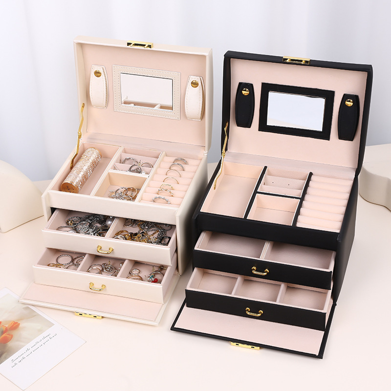 ジュエリーボックス 金具留め具付き持ち手ハンドル型ジュエリーボックス