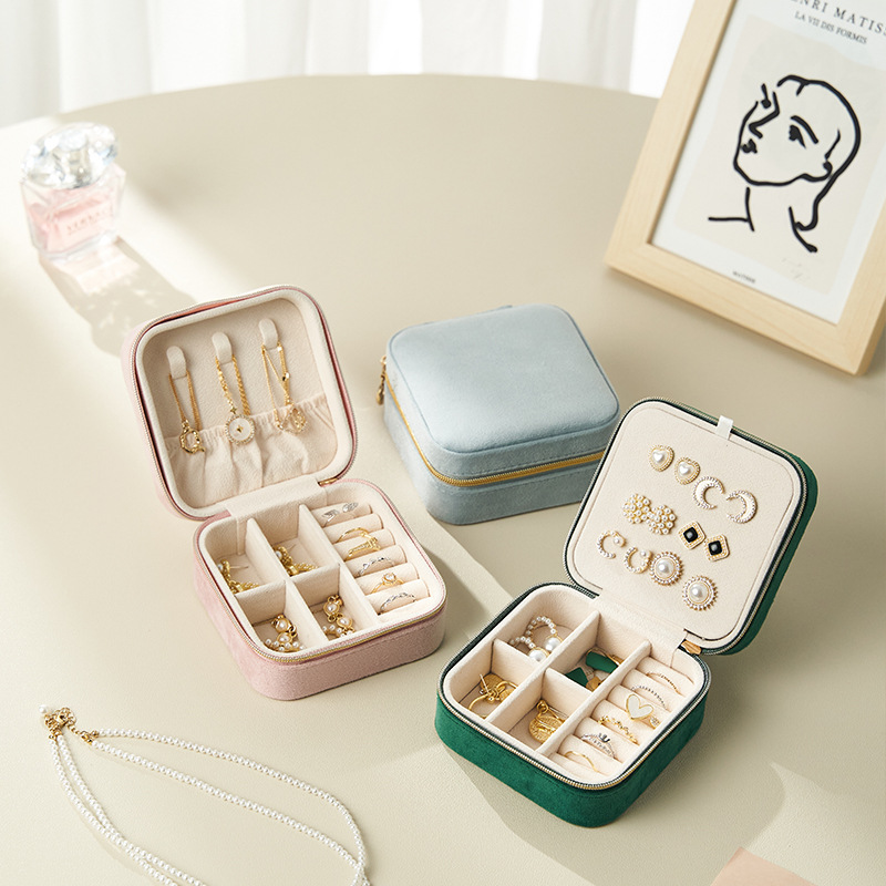https://fulmo-img-server.com/jewelcoll/4c13f55e-2ecb-4f55-ad0d-eb133aaf034d.jpg