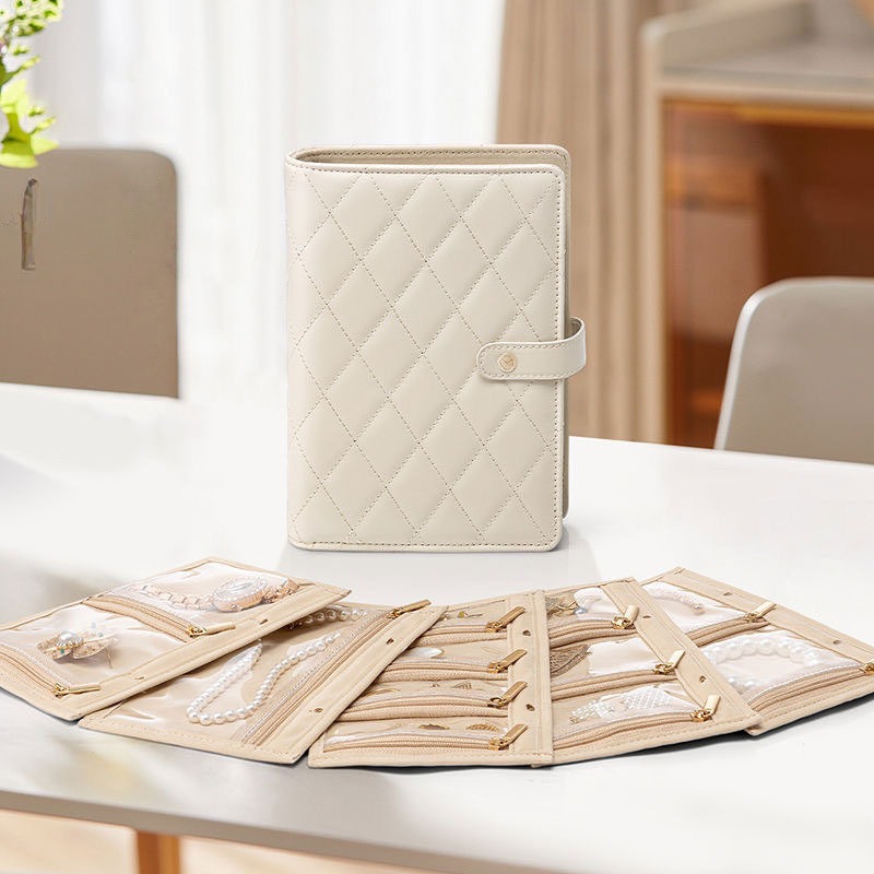 ジュエリーボックス キルティング型押し多段式ジュエリーボックス　レザー