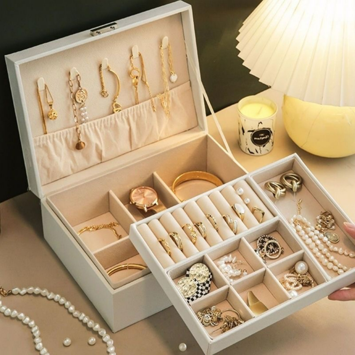 https://fulmo-img-server.com/jewelcoll/859e3c19-0197-4dfc-bc9d-18427aca3933.jpg