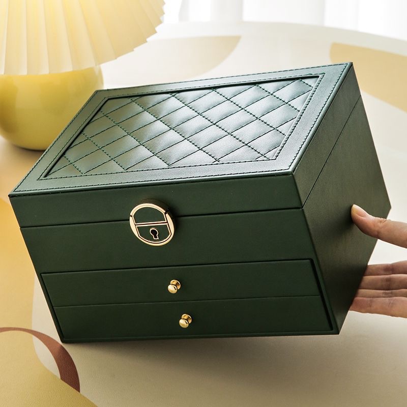 https://fulmo-img-server.com/jewelcoll/8737d9ad-52b9-4de5-ab59-fc8c439284e3.jpg