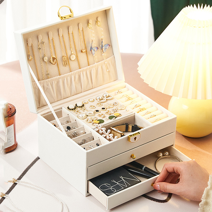 レザー製ジュエリーボックス 鍵付き大容量収納ケース