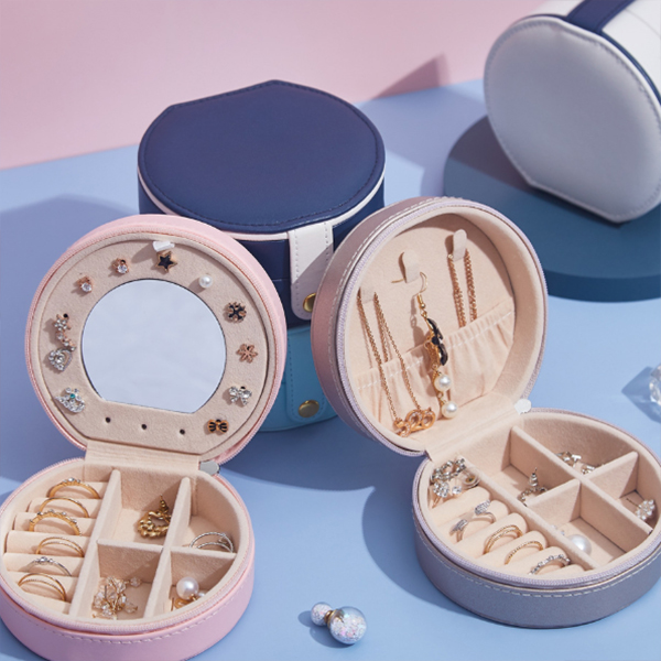 レザー製丸型ジュエリーボックス 多段収納 携帯用