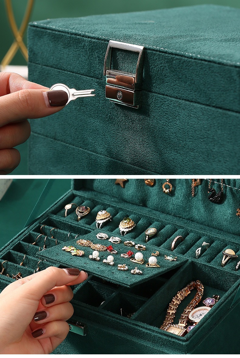 https://fulmo-img-server.com/jewelcoll/c9174c55-12a6-41aa-991c-743137b88dfb.jpg