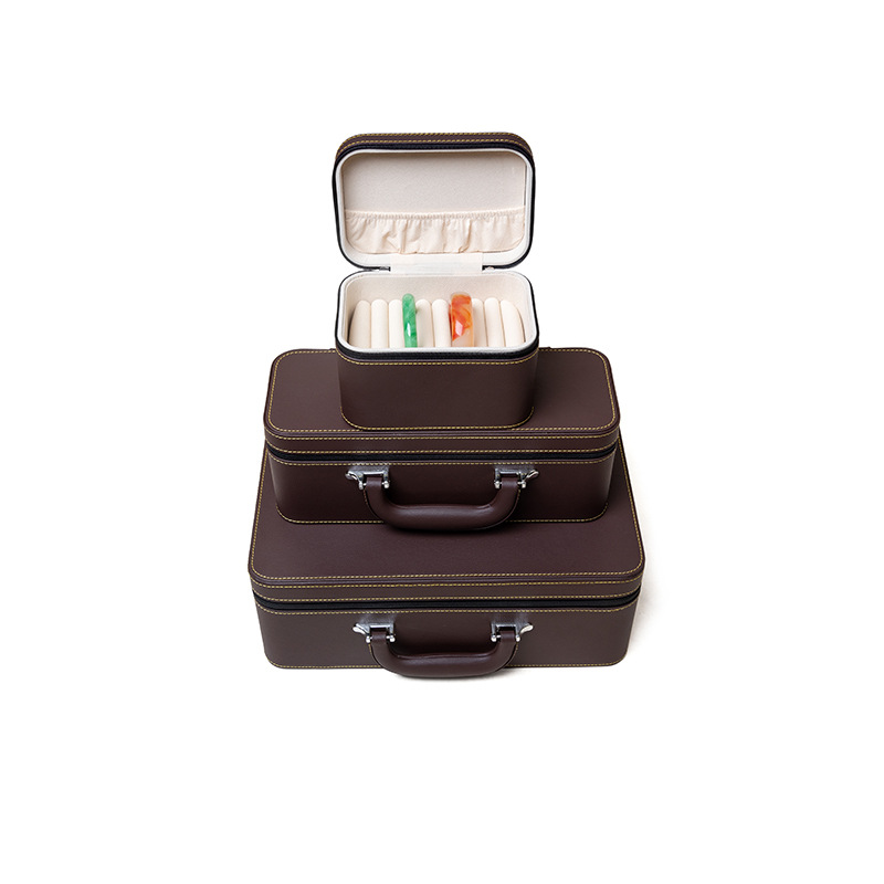 https://fulmo-img-server.com/jewelcoll/d1d7c620-9cd5-40d8-9c43-52c0f289c130.jpg