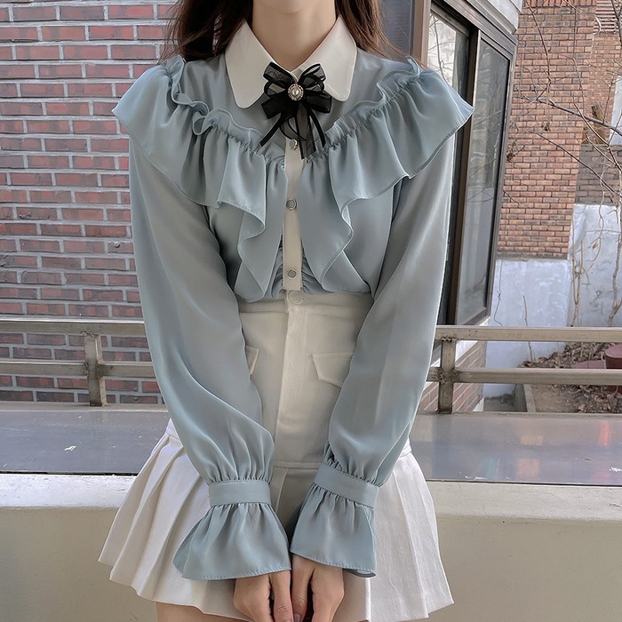 地雷系ファッション プリンセスフリルブラウス