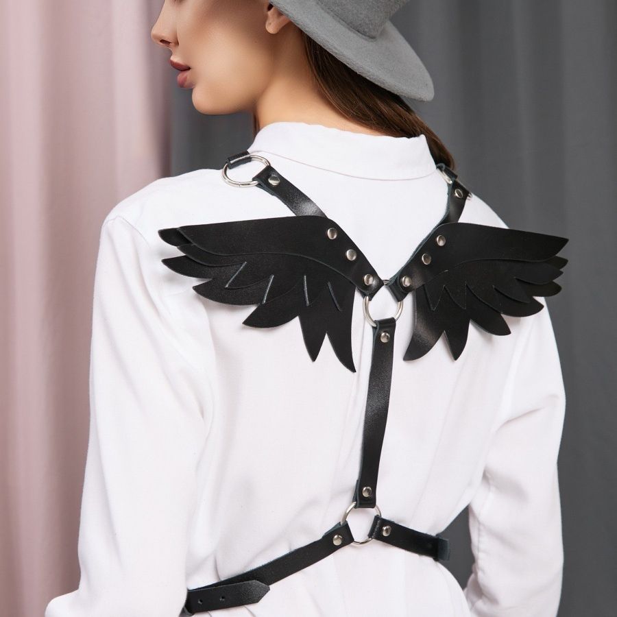 地雷系 堕天使羽根モチーフハーネスベルト