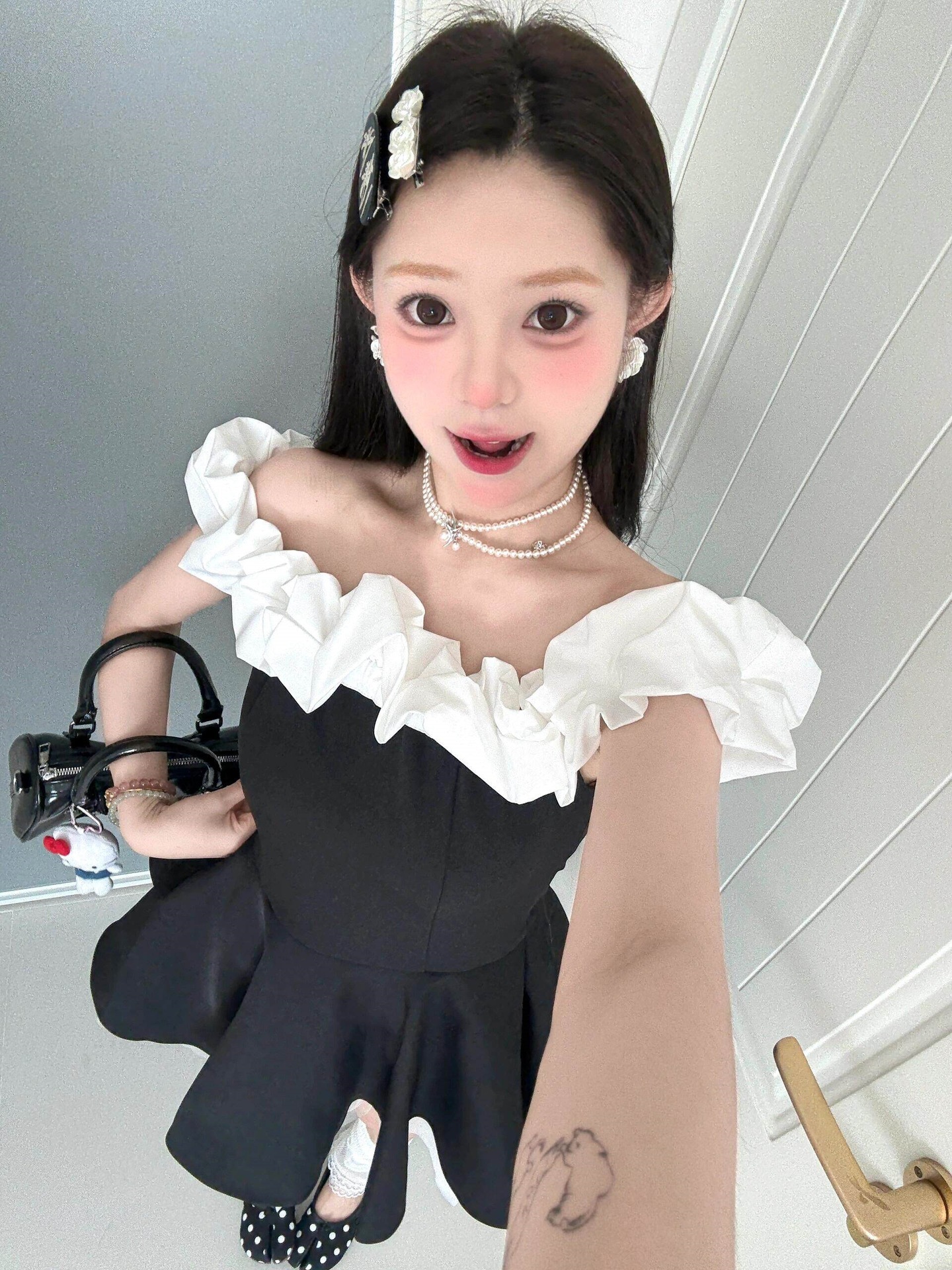 https://fulmo-img-server.com/jirapi/103b629c-24d0-46ec-83f1-2e271f9348a1.jpg