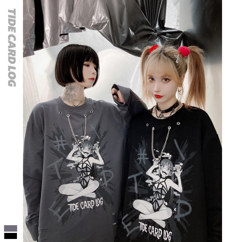 地雷系ファッション 漫画風女の子イラスト チェーン付き長袖Tシャツ