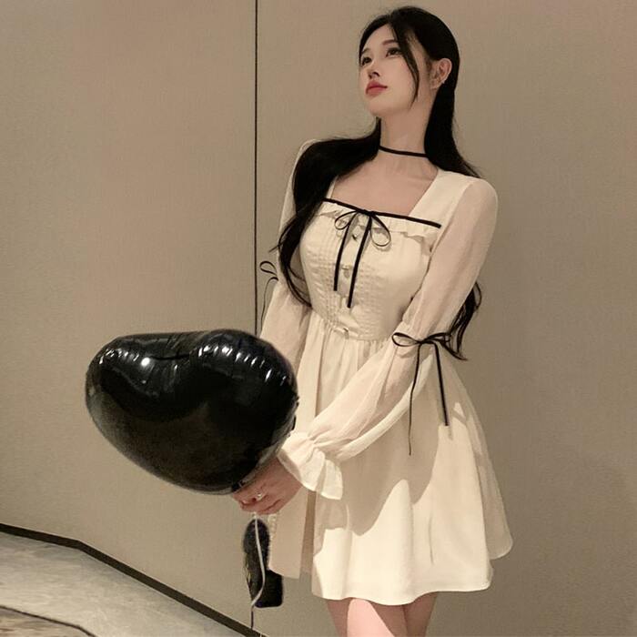 地雷系ファッション 胸元リボン付き ハイウェスト ミニワンピース