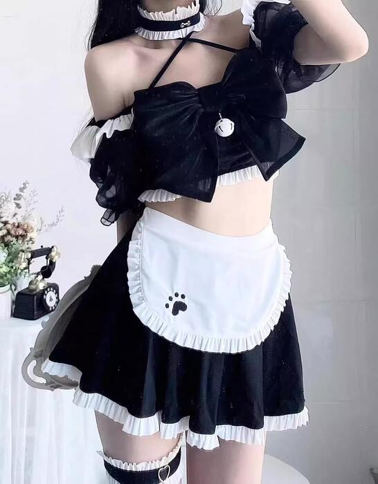 地雷系メイド服風背中編み上げセパレート水着