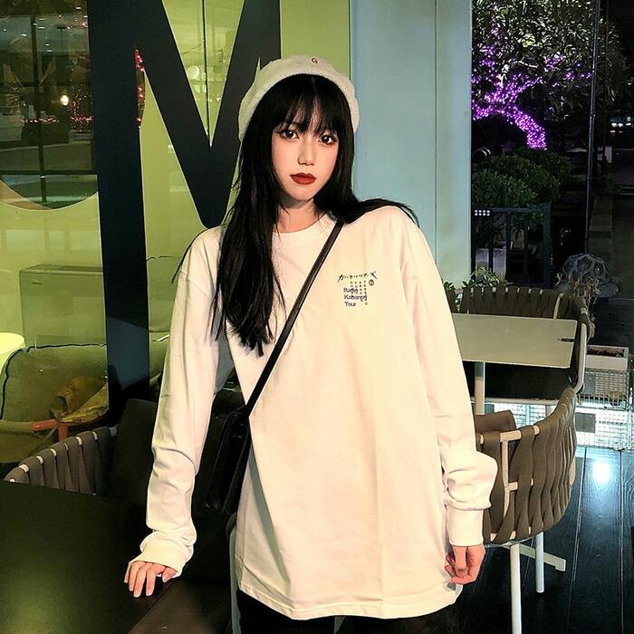 地雷系ファッション 漫画風バックプリント入り ロング Tシャツ