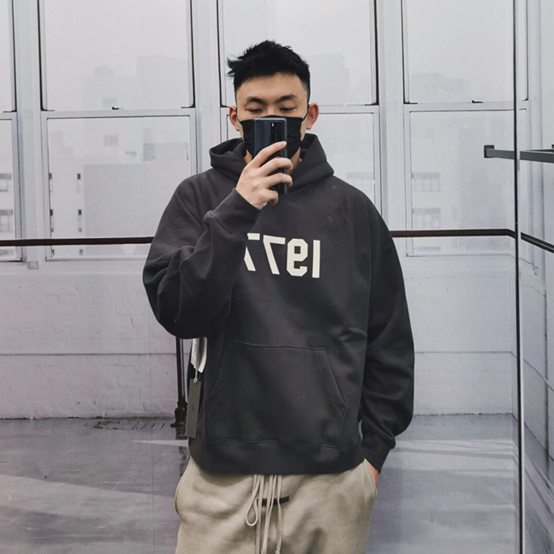 メンズカジュアルファッション ヴィンテージ風ナンバー刺繍フード付きプルオーバー