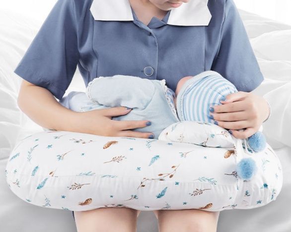 授乳クッション ふわふわ空気式授乳サポート枕