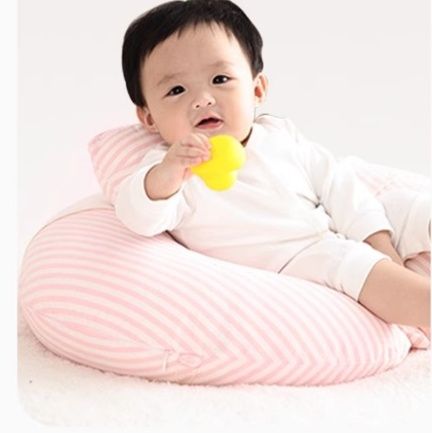 授乳クッション 産後ママ応援硬質支持型授乳補助枕