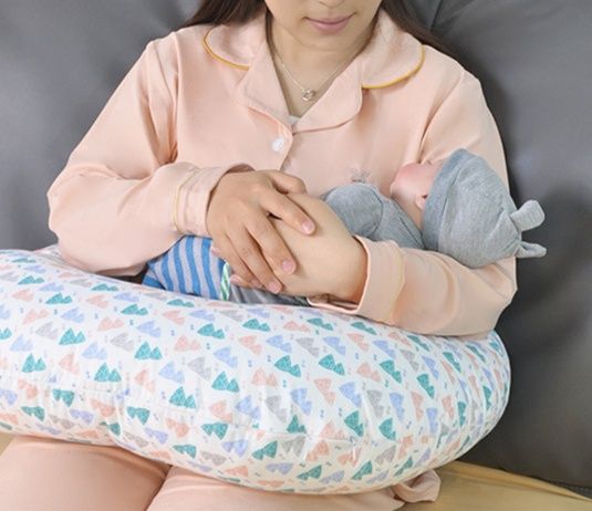 授乳クッション 科学哺乳快適硬め授乳クッション