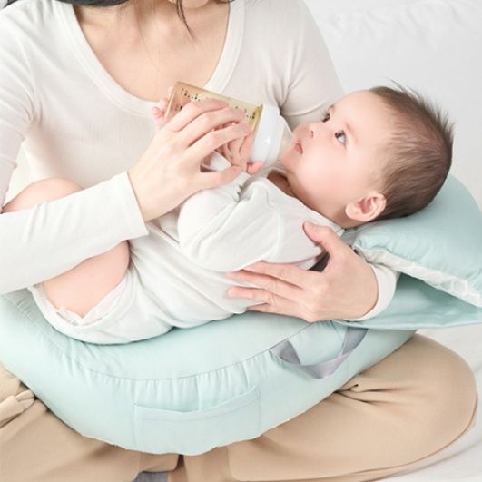 授乳クッション 安心支持多機能硬め授乳補助枕