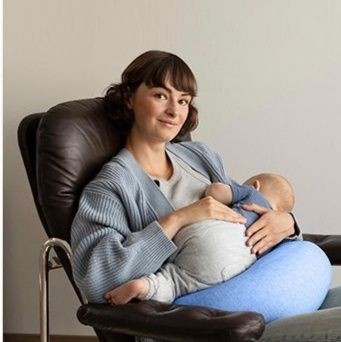 授乳クッション 多機能型硬めの万能支援授乳クッション