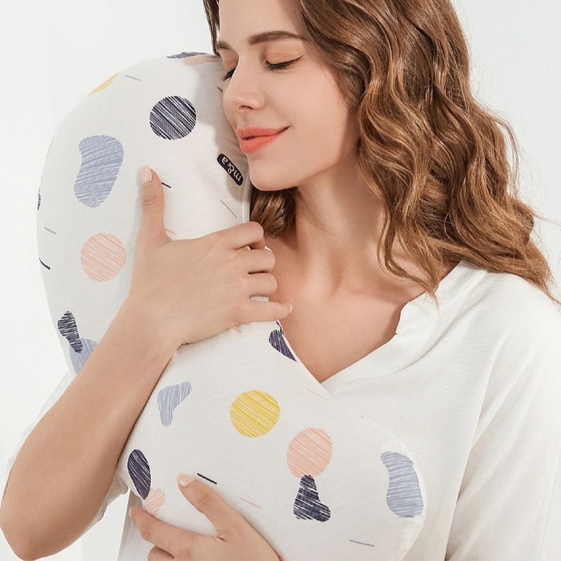授乳クッション しっかり支える硬質授乳サポートクッション