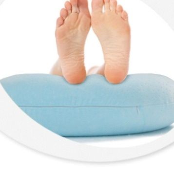 授乳クッション硬め しっかり支える三日月型硬め授乳クッション