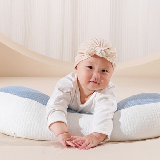 授乳クッションエアー 多機能エアー抱っこ補助枕防吐乳対応型