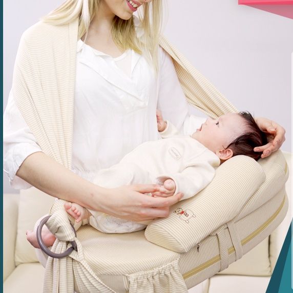 授乳クッション硬め 両手が自由になる硬め授乳クッション支え型