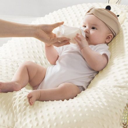 授乳クッション 硬め　しっかり支える赤ちゃん用寝床