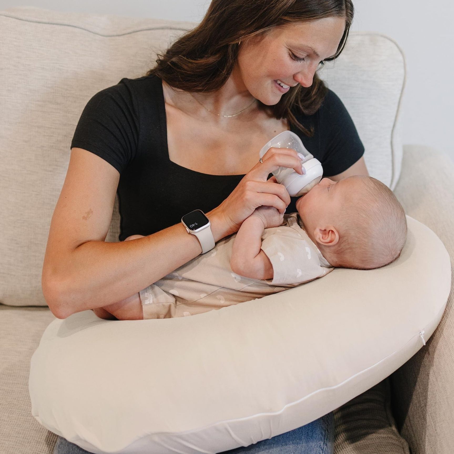 授乳クッション兼用枕おすすめ5選！授乳時に赤ちゃんの高さが安定してそのままぐっすり