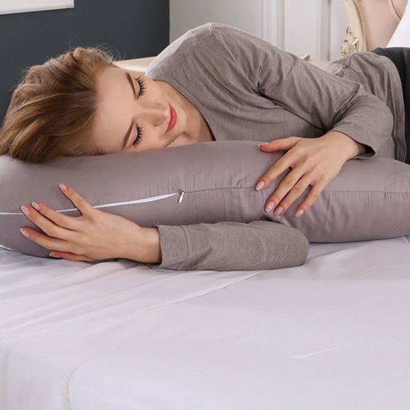 授乳クッション しっかり支える三日月型硬め授乳クッション