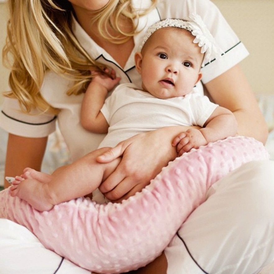 授乳クッション ふんわり軽量エアー授乳クッション三日月型