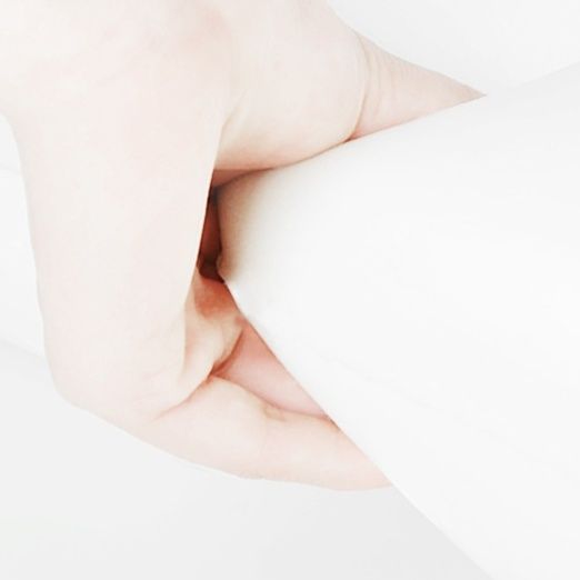 https://fulmo-img-server.com/junyu-cushion-lab/1785128701715_jfji6rjl_zrz8i1jn.jpeg