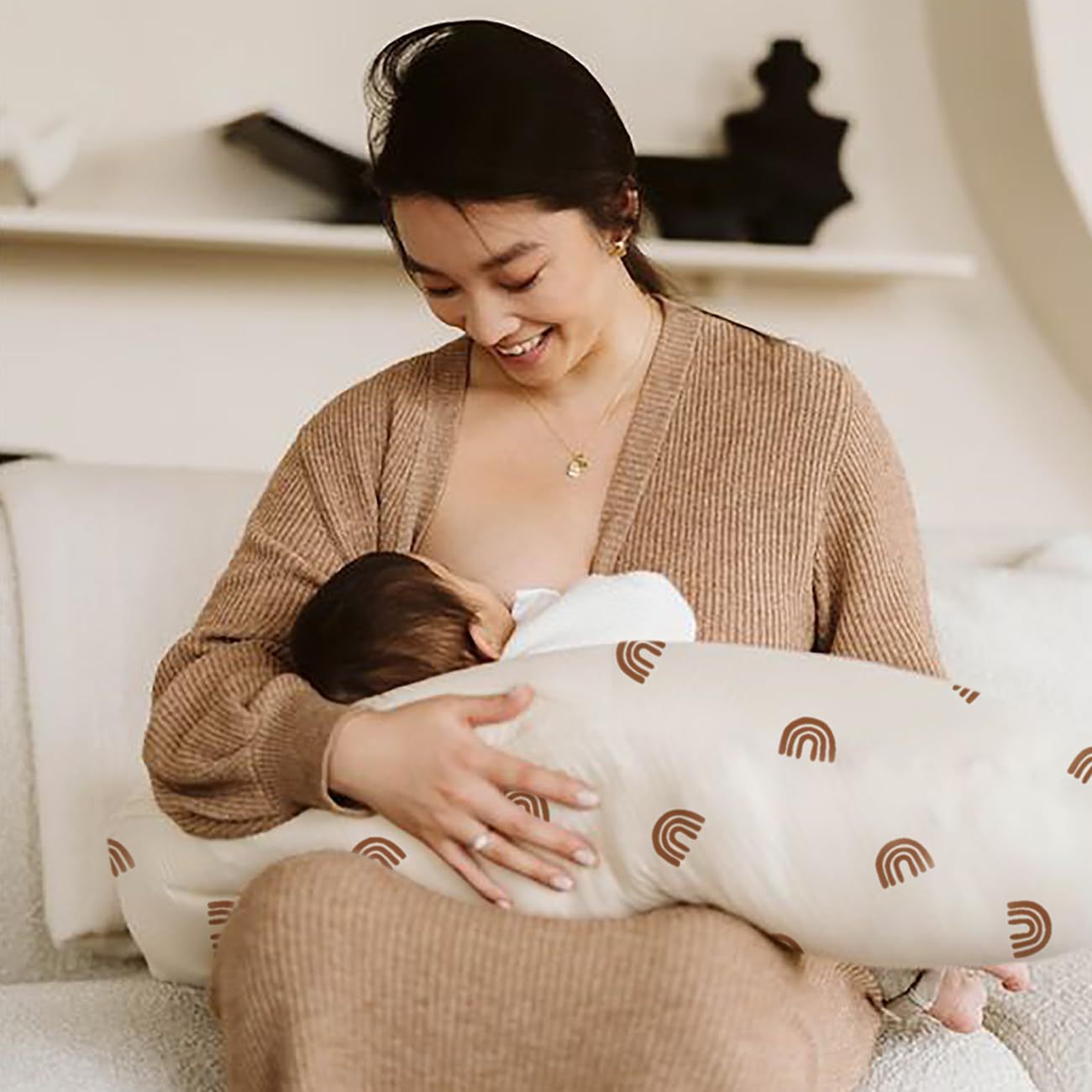 授乳クッション しっかり支える硬質授乳枕