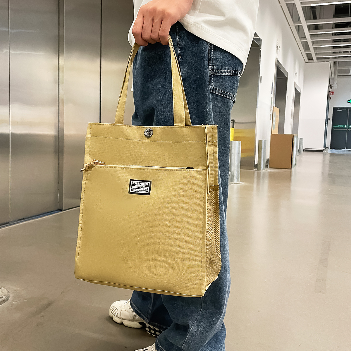 メンズトートバッグ 前ポケット付きシンプルキャンバストートバッグ