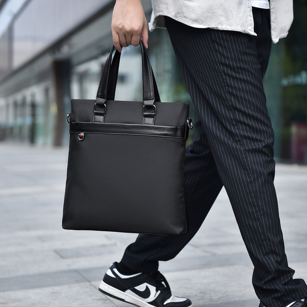 メンズトートバッグ 多機能二層式防水ビジネストートバッグ
