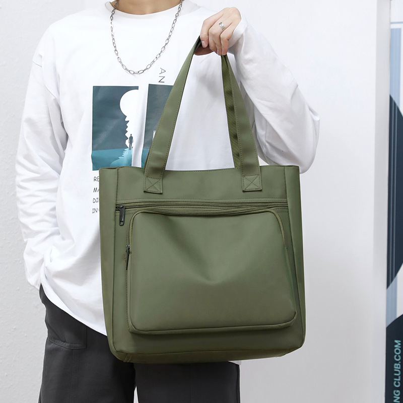 メンズトートバッグ フロントポケット付き縦型軽量トートバッグ