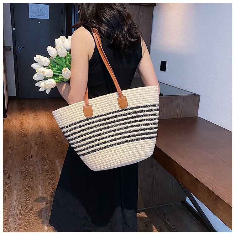 カゴバッグ ボーダー柄編み込み大容量カゴバッグ