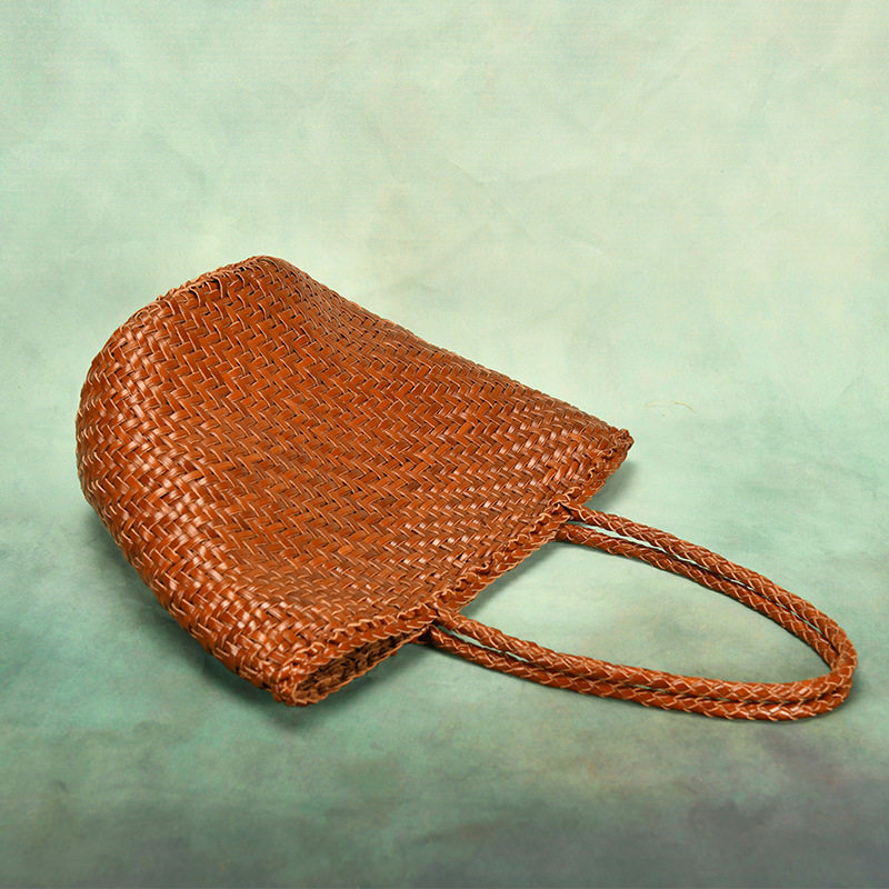 カゴバッグ 編み込みデザインが美しい円筒型カゴバッグ