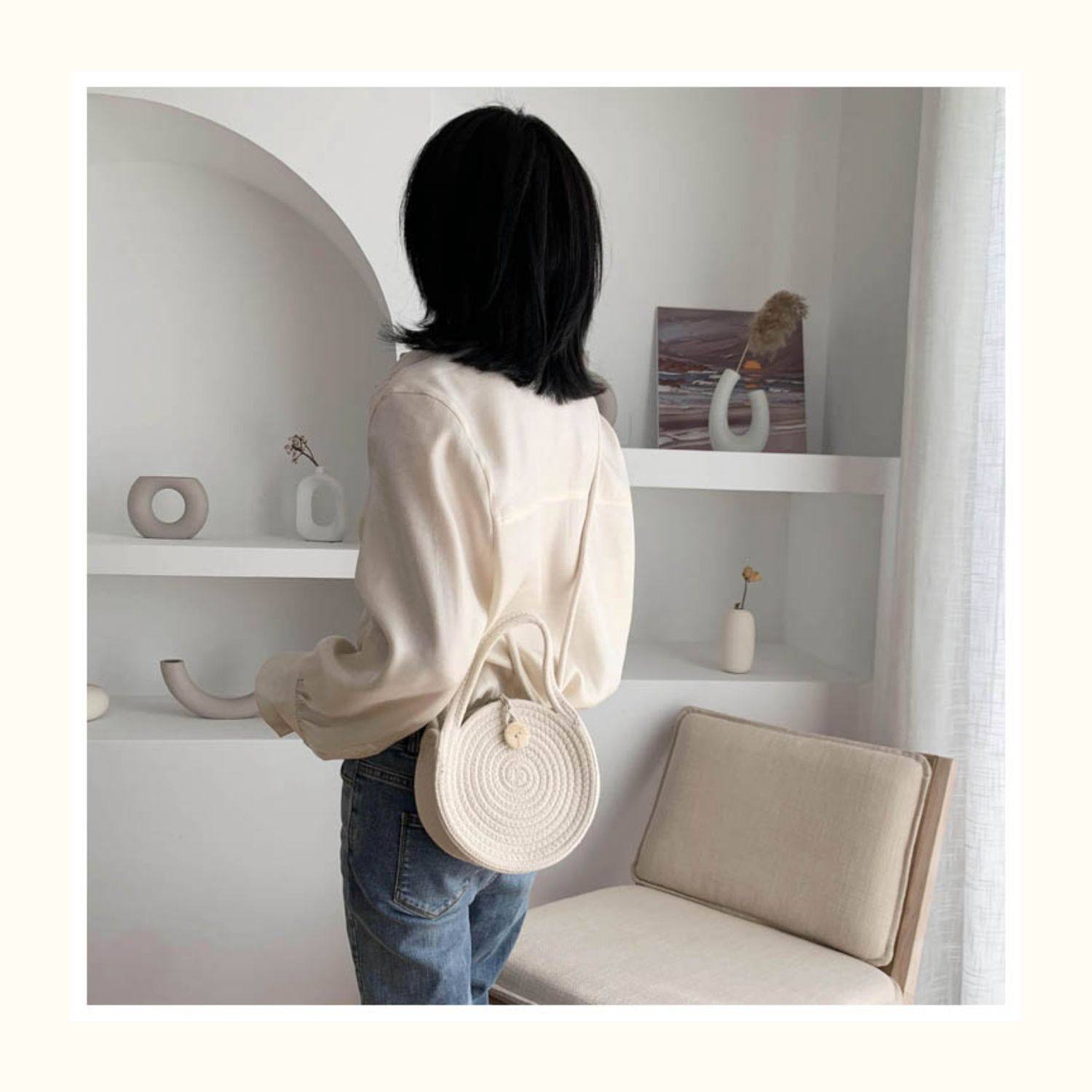 カゴバッグ 渦巻き編み丸型ボタン留めカゴバッグ