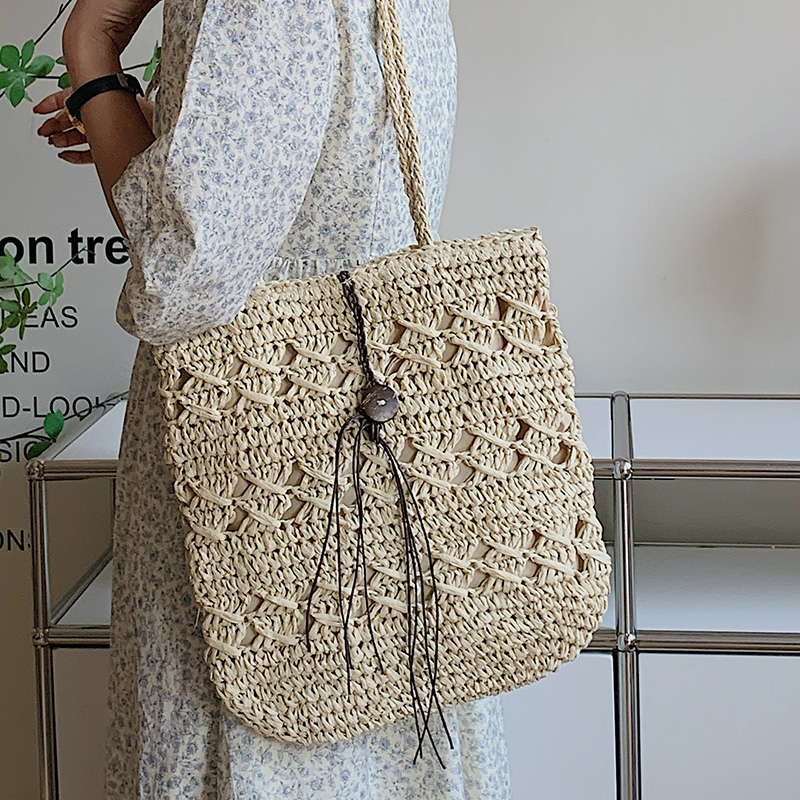 カゴバッグ 手編み風巾着紐付きショルダーカゴバッグ